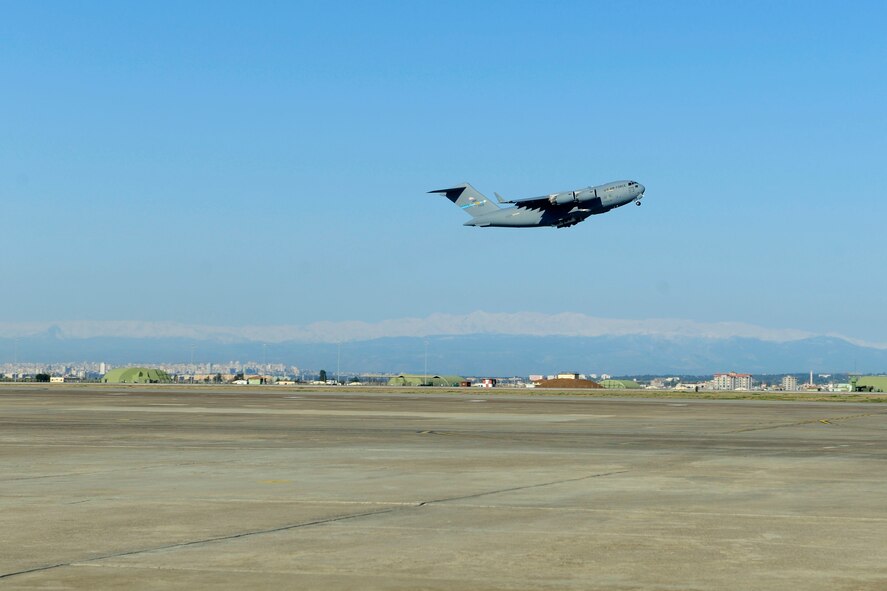 A C-17 Globemaster III takes off Jan. 14, 2015, at Incirlik Air Base, Turkey. The aircraft is from the 436th Airlift Wing out of Dover Air Force Base, Del. (U.S. Air Force photo by Senior Airman Krystal Ardrey/Released)