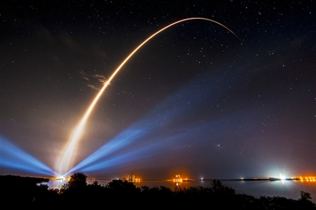 An Atlas V rocket carrying the U.S. Navy’s Mobile User Objective System, a tactical satellite system to improve ground communications for U.S. forces on the move, creates a light trail as it lifts off from Cape Canaveral, Fla., Jan. 20, 2015.