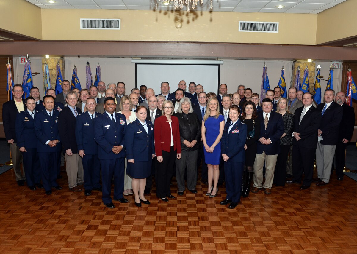 Altus AFB inducts Honorary Commanders > Altus Air Force Base > News