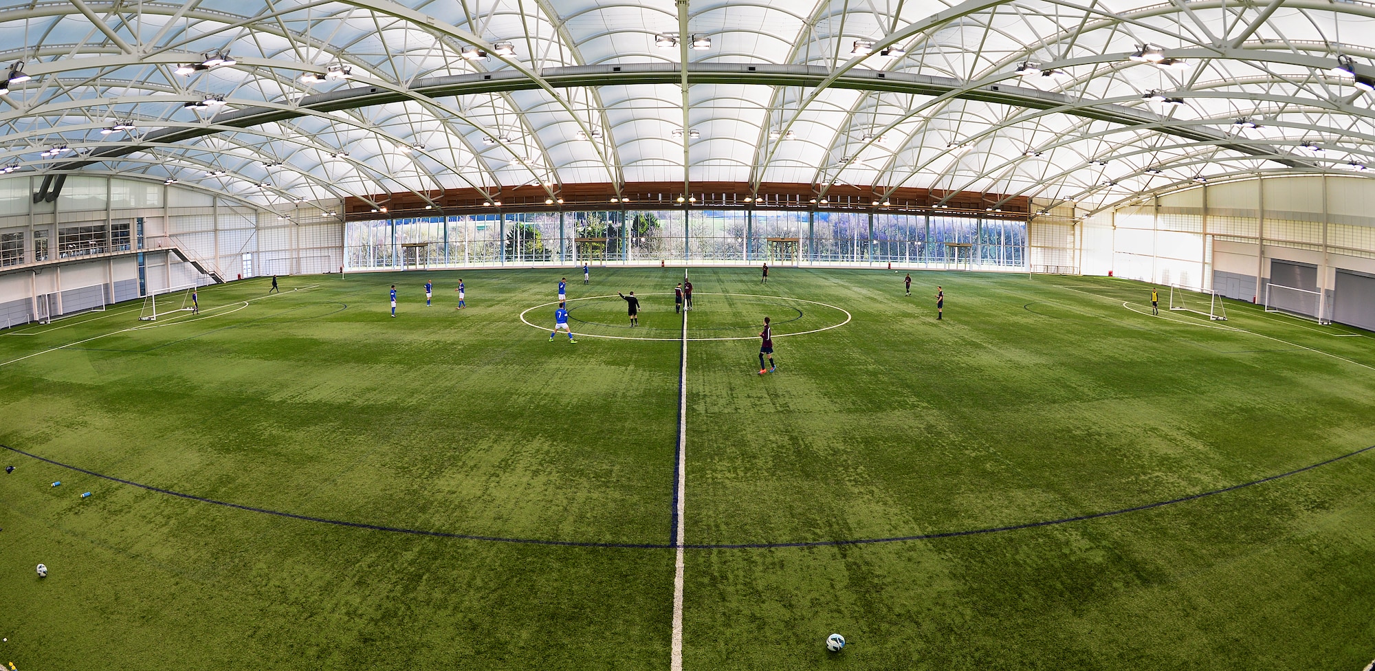 Members of the Liberty Football Club and the world-ranked England Cerebral Palsy team wait for the second half of the game to begin at St. George’s Park, England, Jan. 25, 2015. St. George’s Park is home to England’s 24 national teams. (U.S. Air Force photo by Staff Sgt. Emerson Nuñez/Released)