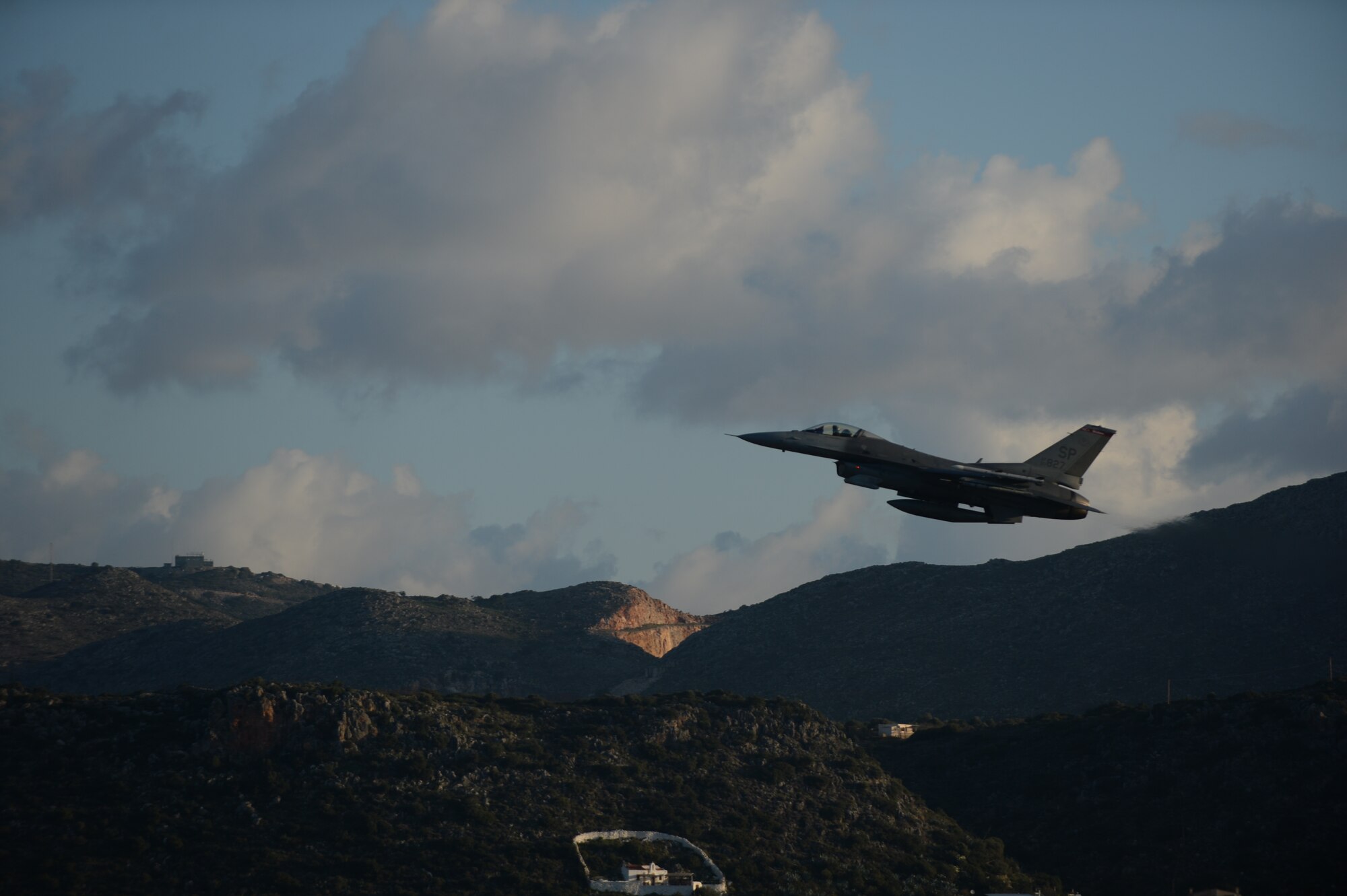 A U.S. Air Force F-16 Fighting Falcon fighter aircraft assigned to the 480th Expeditionary Fighter Squadron flies during a flying training deployment at Souda Bay, Greece, Jan. 28, 2015. The aircraft conducted the training as part of the bilateral deployment between the Greek and U.S. Air Forces to develop interoperability and cohesion between the two NATO partners. (U.S. Air Force photo by Staff Sgt. Joe W. McFadden/Released)