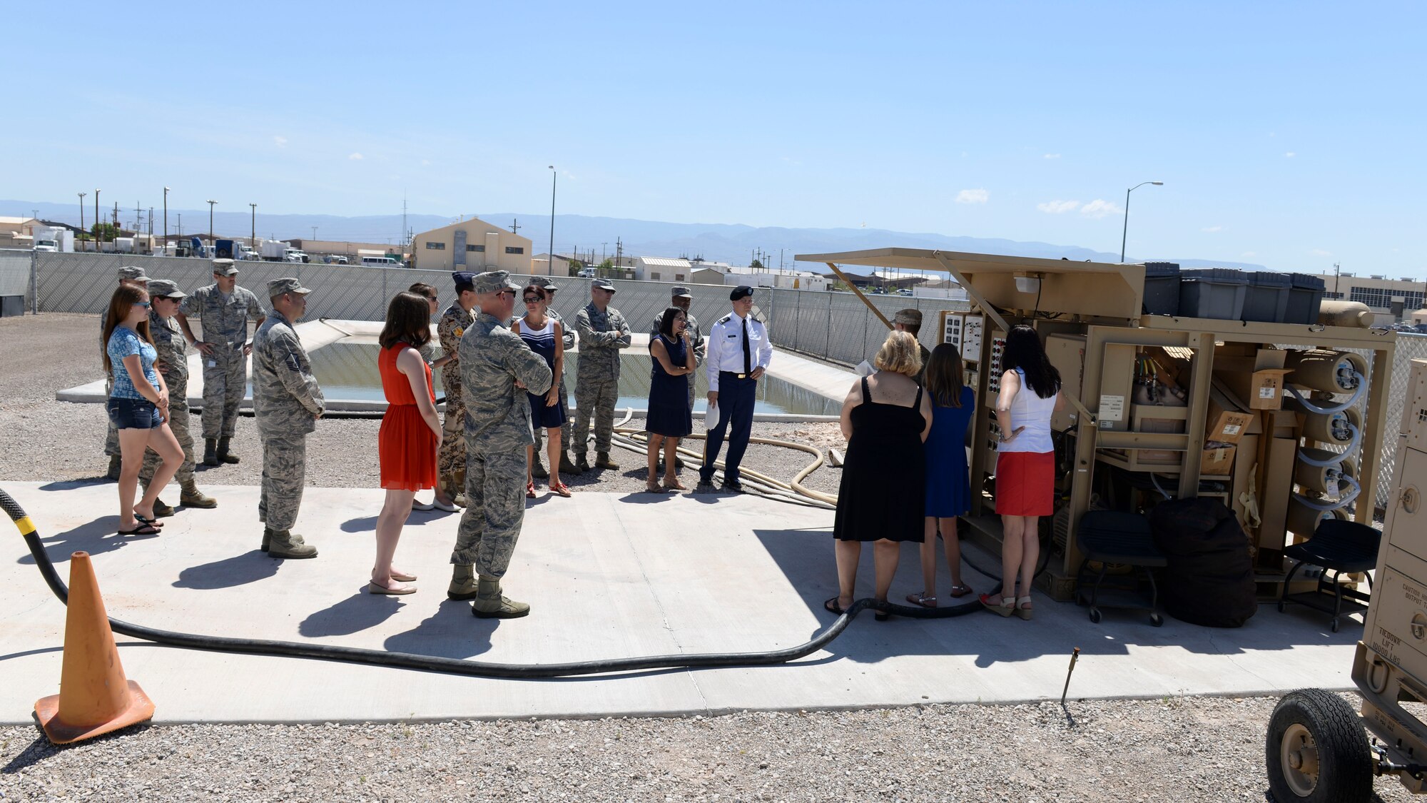 Distinguished Visitors Tour BEAR Base > Holloman Air Force Base