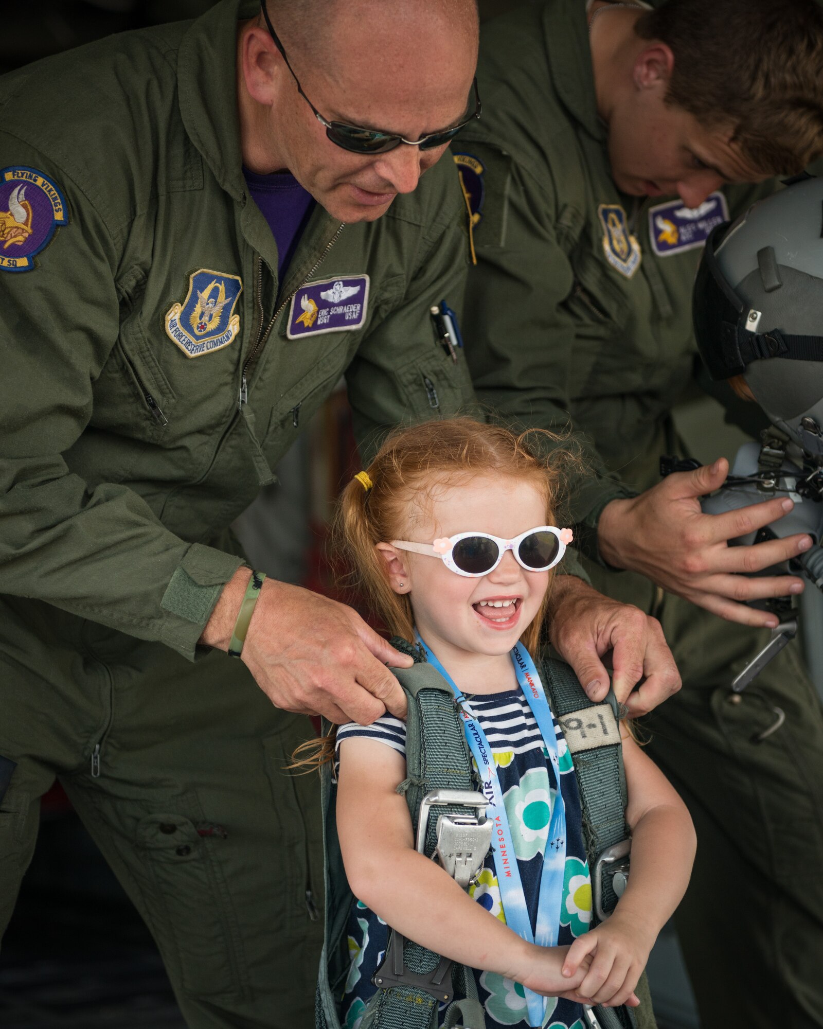 Come one, come all > MinneapolisSt Paul Air Reserve Station > Article
