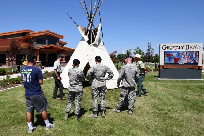 Members of Team Malmstrom participate in Multicultural Fair July 8, 2015, at Malmstrom Air Force Base, Mont. Aimed to promote education, celebration and an understanding of diverse cultures, the two-hour event gave Team Malmstrom members the opportunity to stimulate all five senses.  (U.S. Air Force photo/Chris Willis)