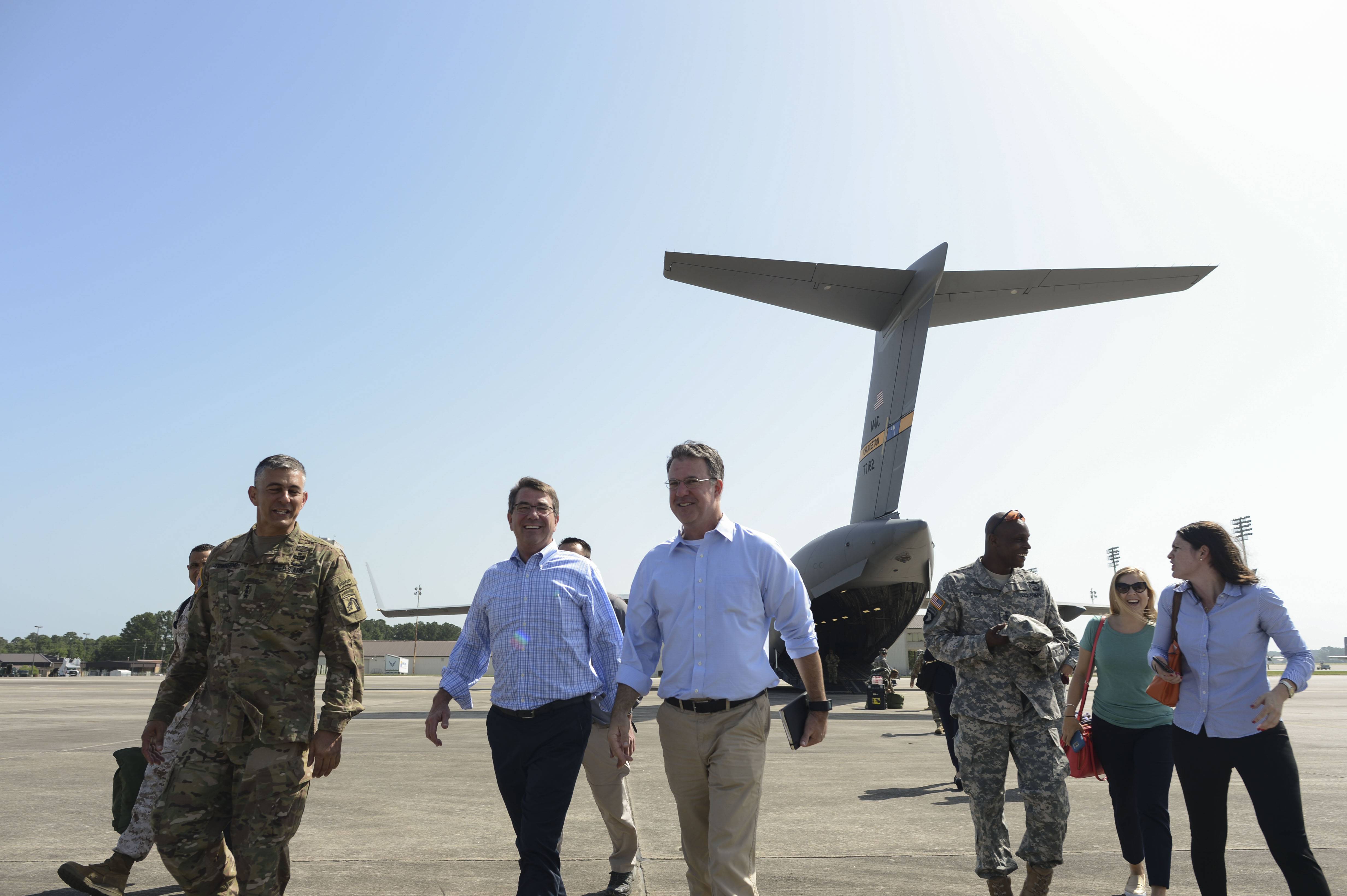 Defense Secretary Ash Carter Second From Left Walks With Army Lt Gen Stephen J Townsend Commanding Defense Secretary Ash Carter Second From Left Walks With Army Lt Gen Stephen J Townsend Commanding