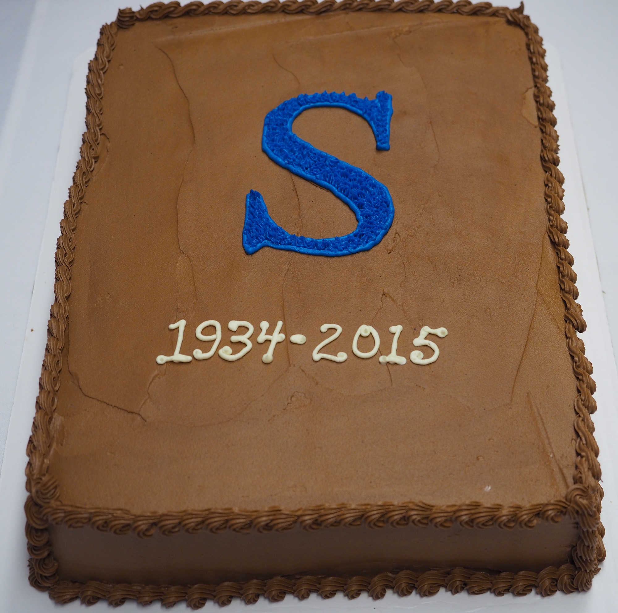 A cake denotes the Officer's Club's 81 year history. (Air Force Photo/Paul Zadach/Released)

