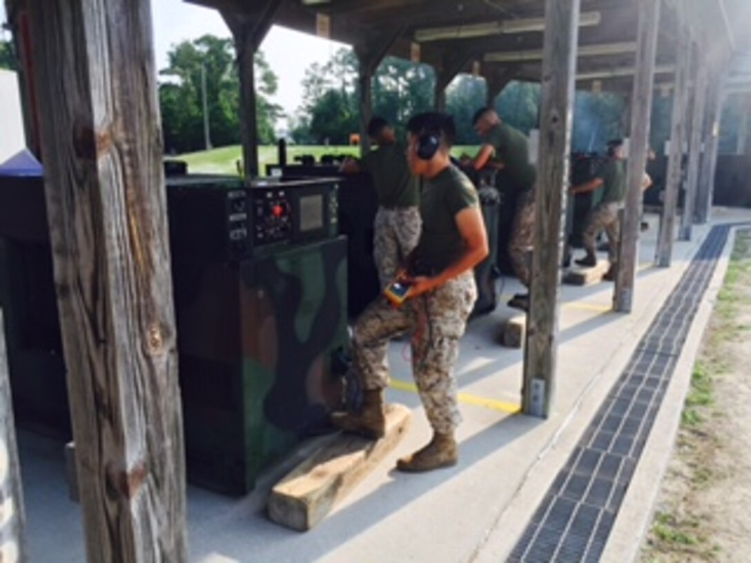 Marines from BEEEST 6-15 learn to troubleshoot Bravo generators.