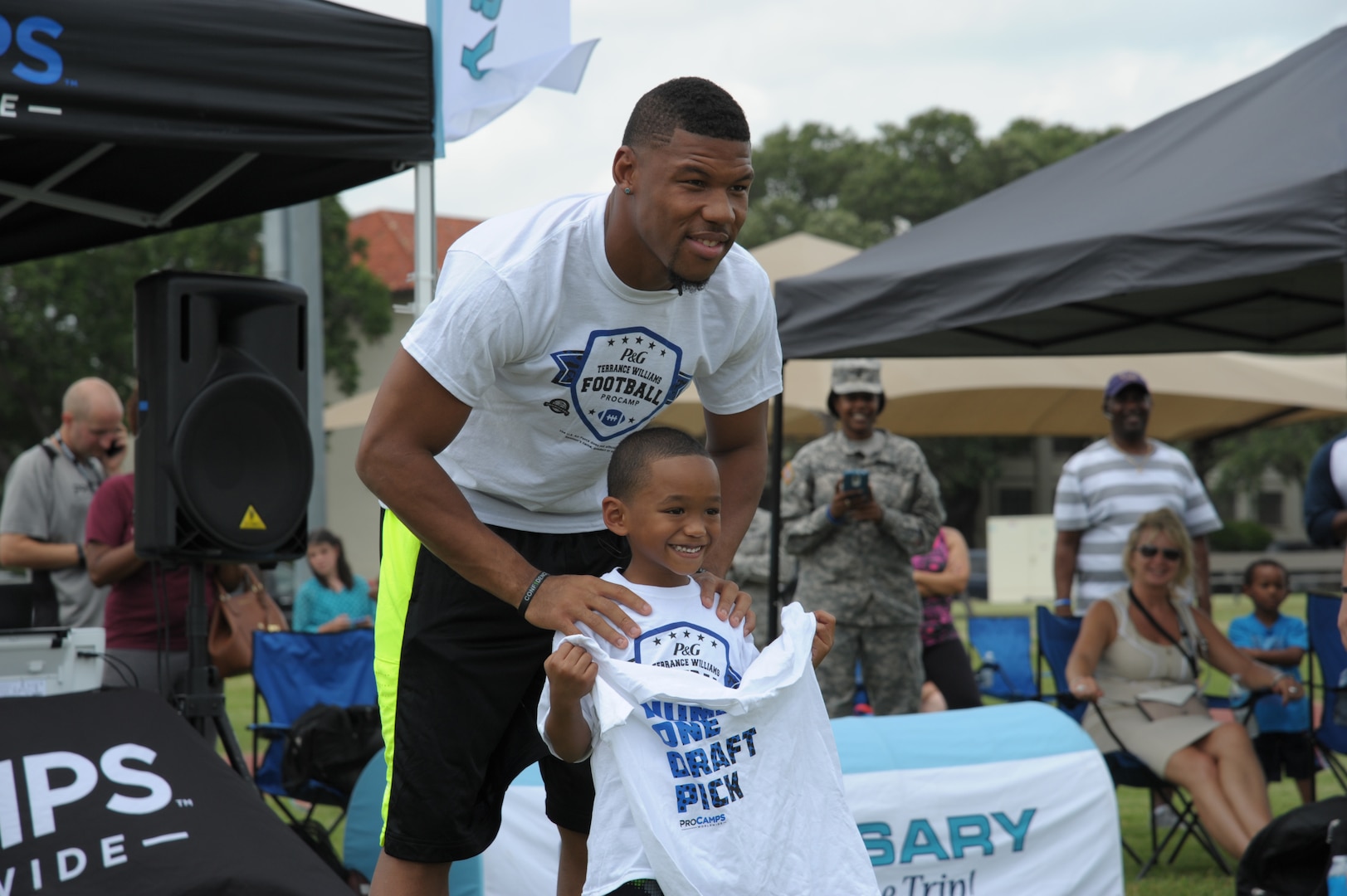 Cowboys receiver hosts football camp at JBSA > Joint Base San Antonio > News