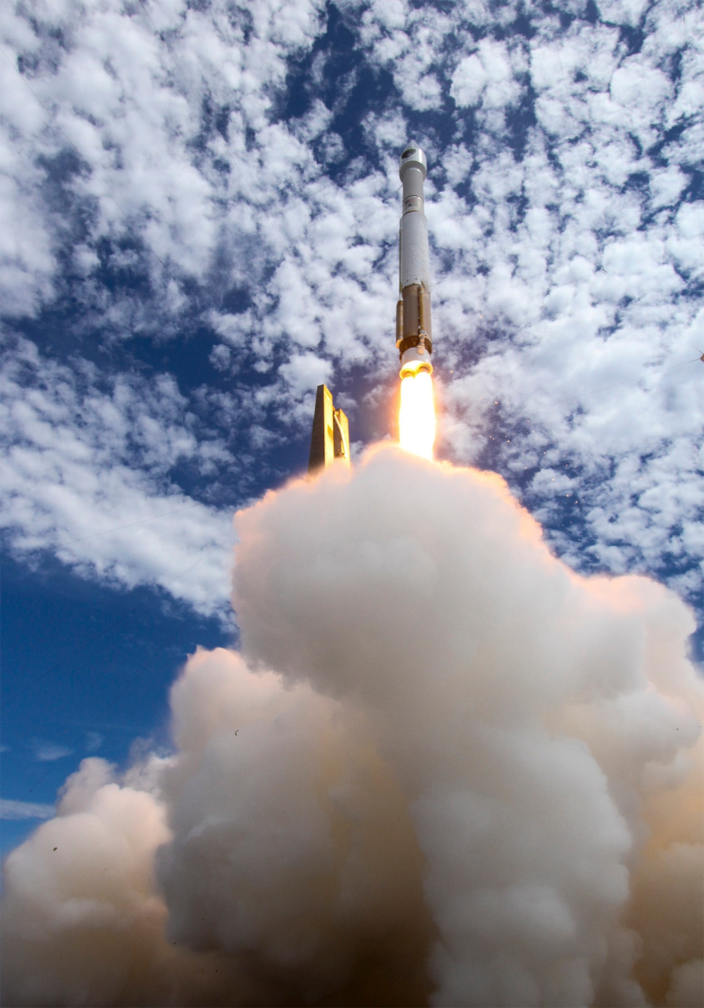 An Atlas V rocket carrying GPS IIF-10 launches from Cape Canaveral AFS’ Space Launch Complex 41, July 15. (Photos courtesy of United Launch Alliance)