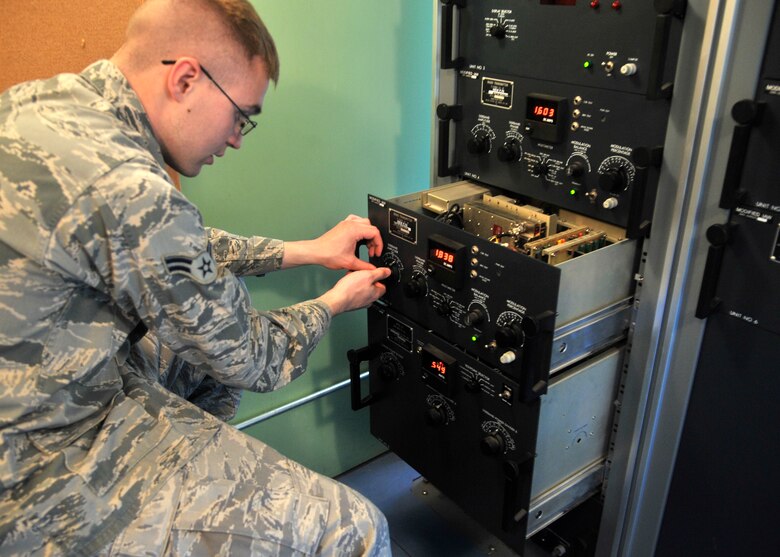 Airfield systems specialists keep tankers safe > Fairchild Air Force