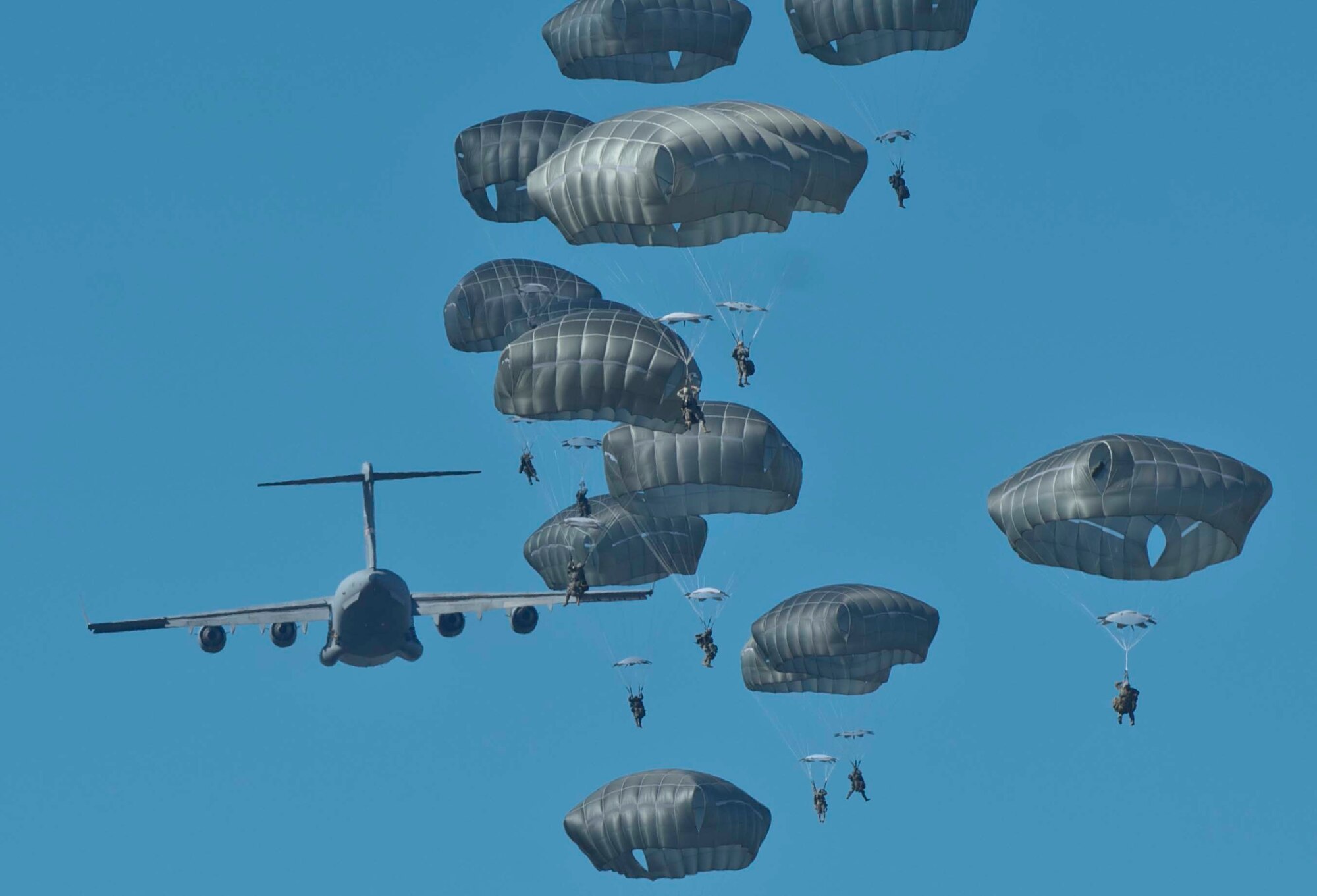 U.S. paratroopers assigned to 3rd Battalion, 509th Infantry, 4th Brigade Combat Team (Airborne), 25th Infantry Division parachute into Australia's Kapyong Drop Zone as part of Exercise Talisman Sabre 15, Australia July 8, 2015. Talisman Sabre is a biennial exercise that provides an invaluable opportunity for nearly 30,000 U.S. and Australian defense forces to conduct operations in a combined, joint and interagency environment that will
increase both countries' ability to plan and execute a full range of operations from combat missions to humanitarian assistance efforts. (U.S. Photo by Army Staff Sgt. Daniel Love)
