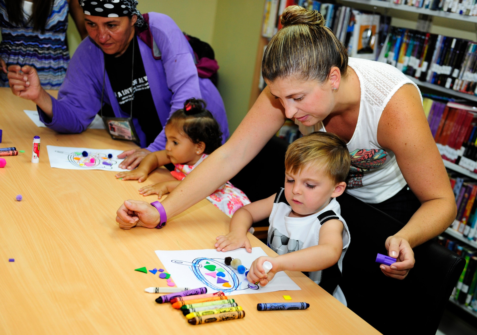 Base library kicks off DoD Summer Reading Program > Incirlik Air Base