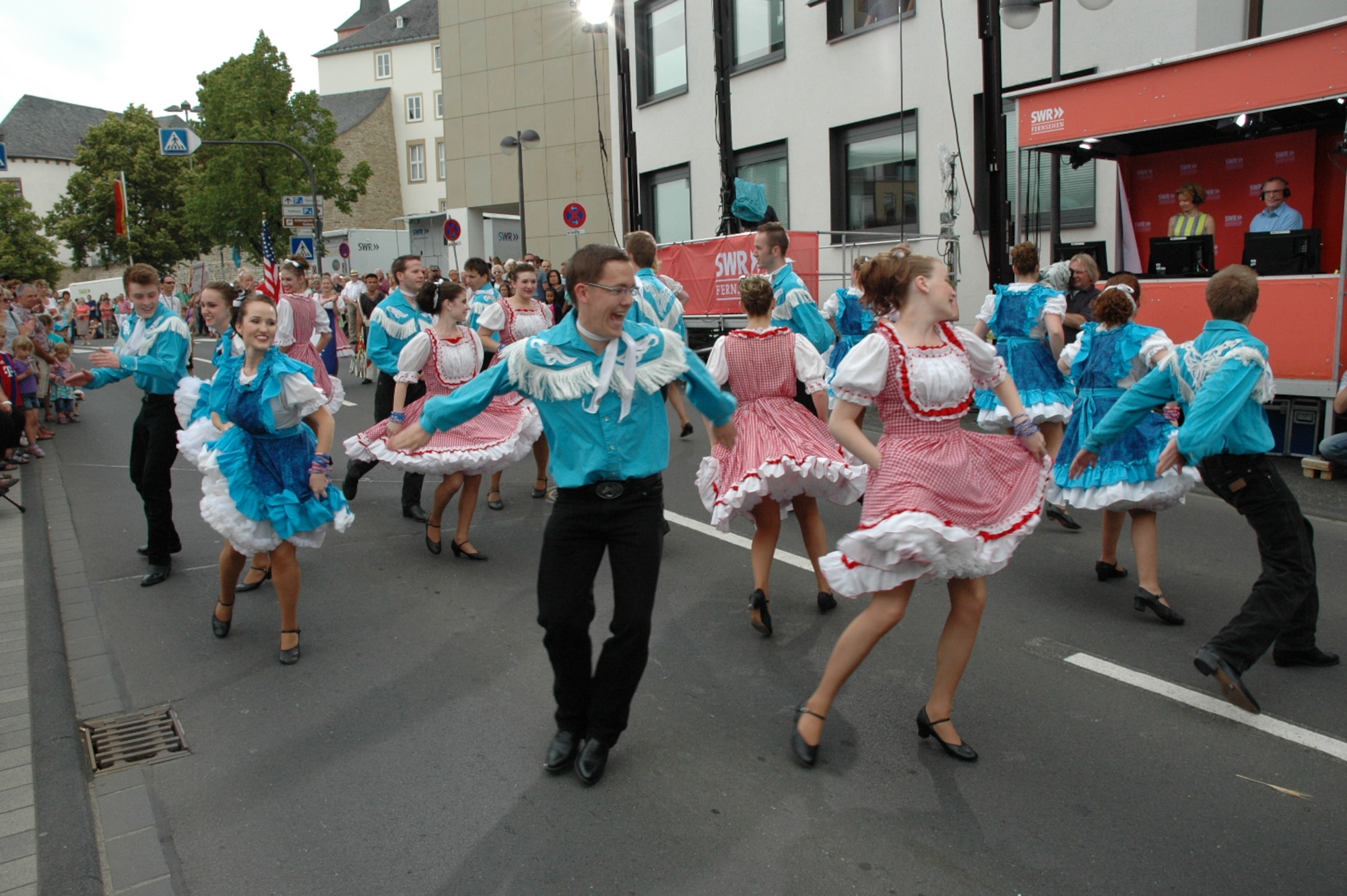 Bitburg observes 1300th anniversary during folklife festival ...
