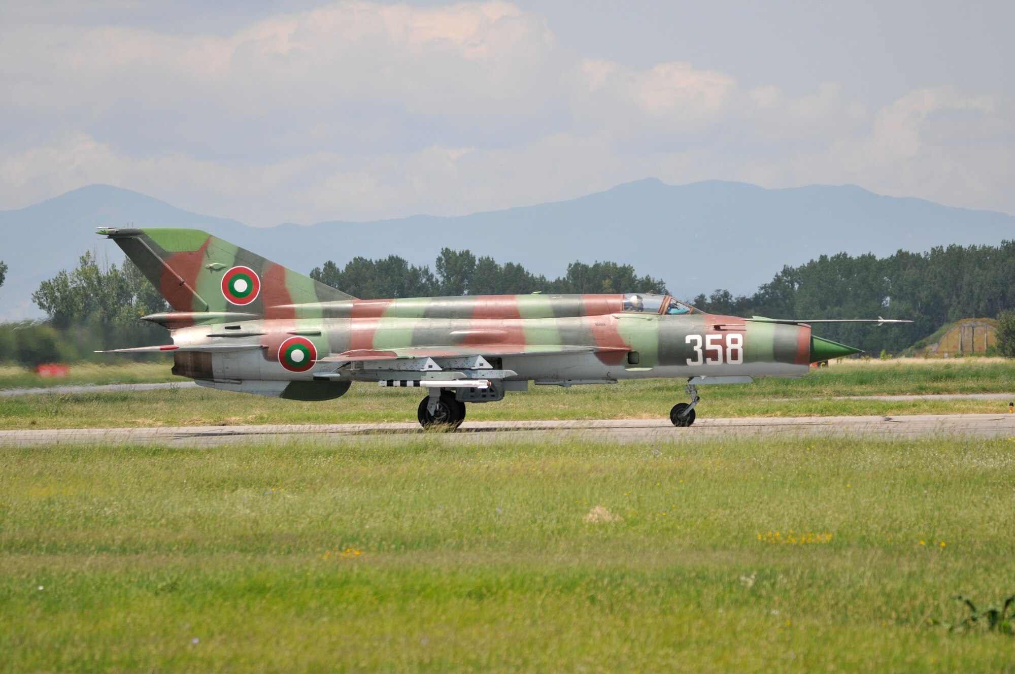 A picture of a Bulgarian air force MiG-21 Fishbed taxiing.