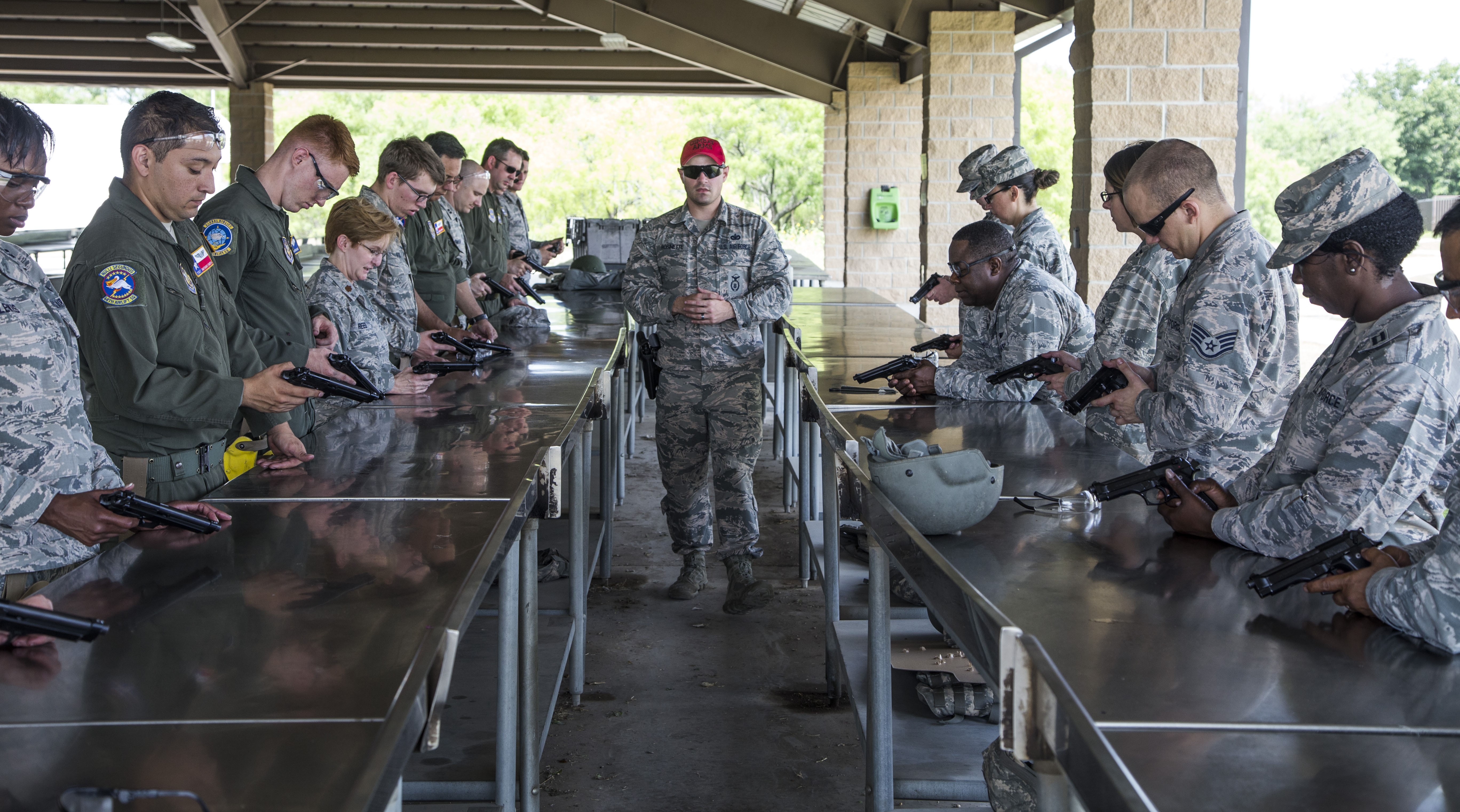 37th TRSS combat arms instructors build students’ knowledge, confidence