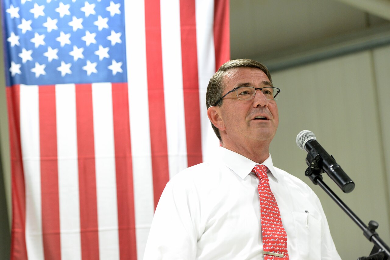 Defense Secretary Ash Carter speaks to troops in Baghdad, July 23, 2015, during a weeklong trip to the Middle East that also includes stops in Israel, Jordan and Saudi Arabia. DoD photo by Army Sgt. 1st Class Clydell Kinchen