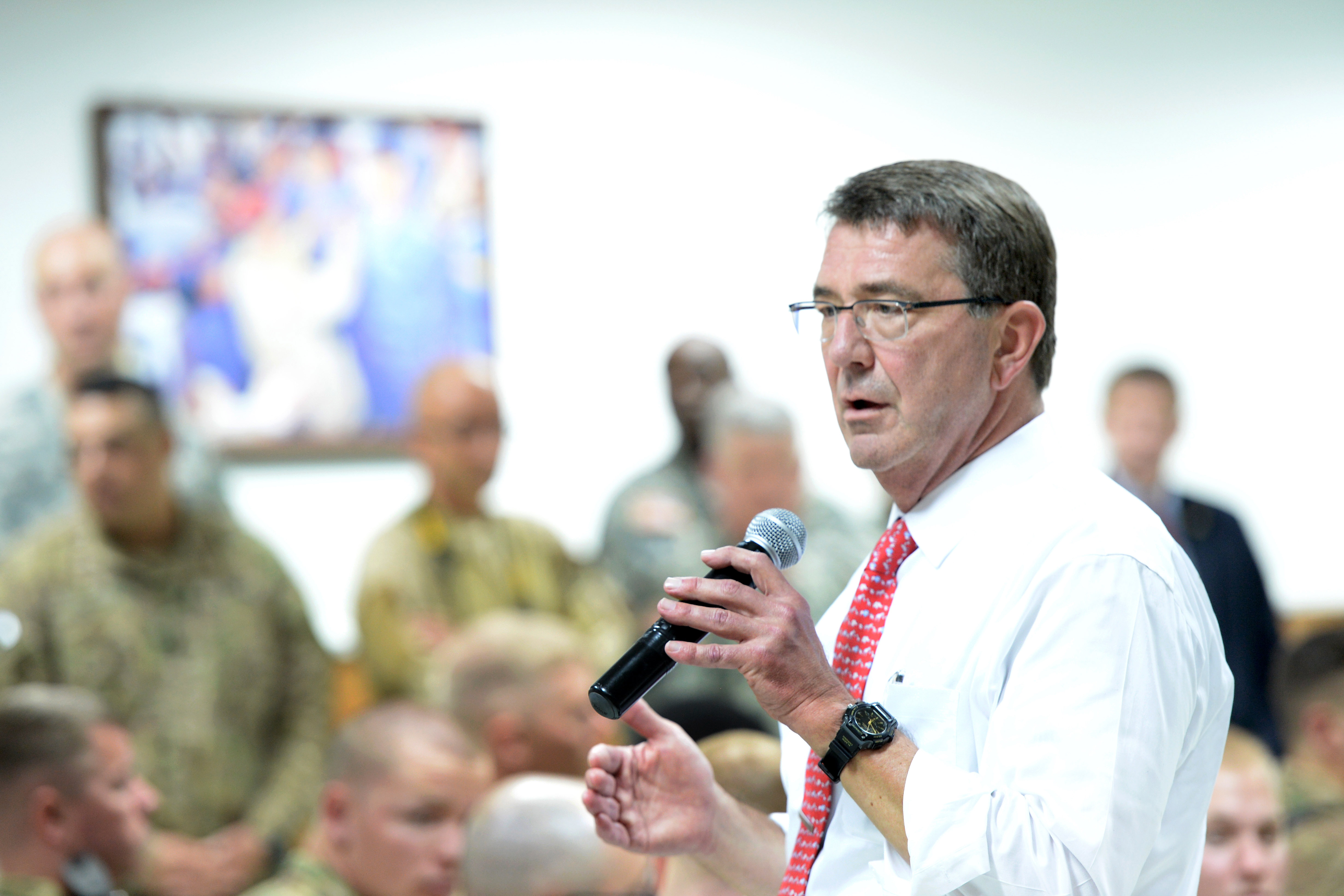 Us Defense Secretary Ash Carter Speaks To Multinational Troops During His Unannounced Trip To 