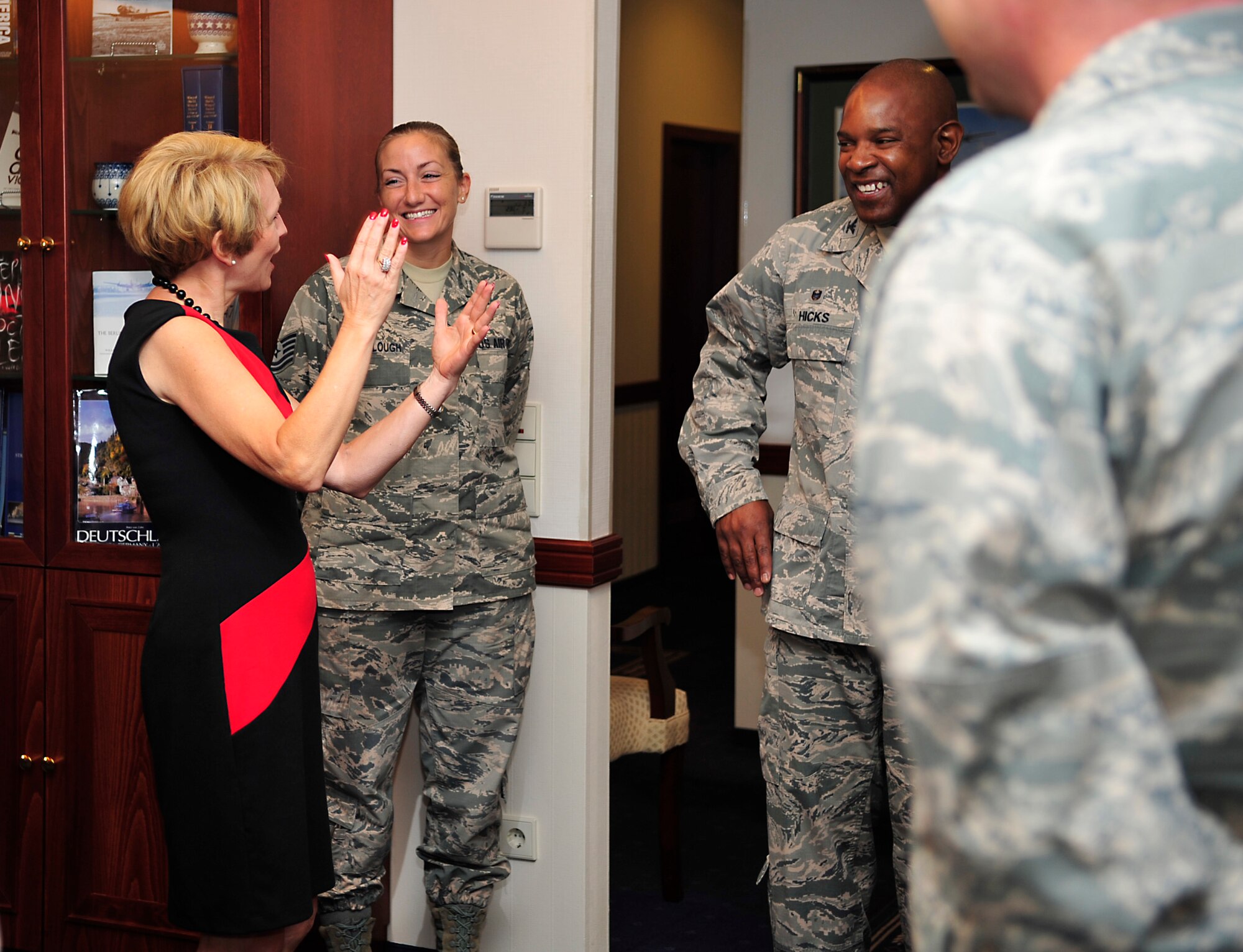 Sue Ellspermann, lieutenant governor of Indiana, speaks with Airmen during her visit July 25, 2015, at Ramstein Air Base, Germany. Ellspermann had the opportunity to meet with Airmen from Indiana and tour the base during her visit. (U.S. Air Force photo/Airman 1st Class Larissa Greatwood)