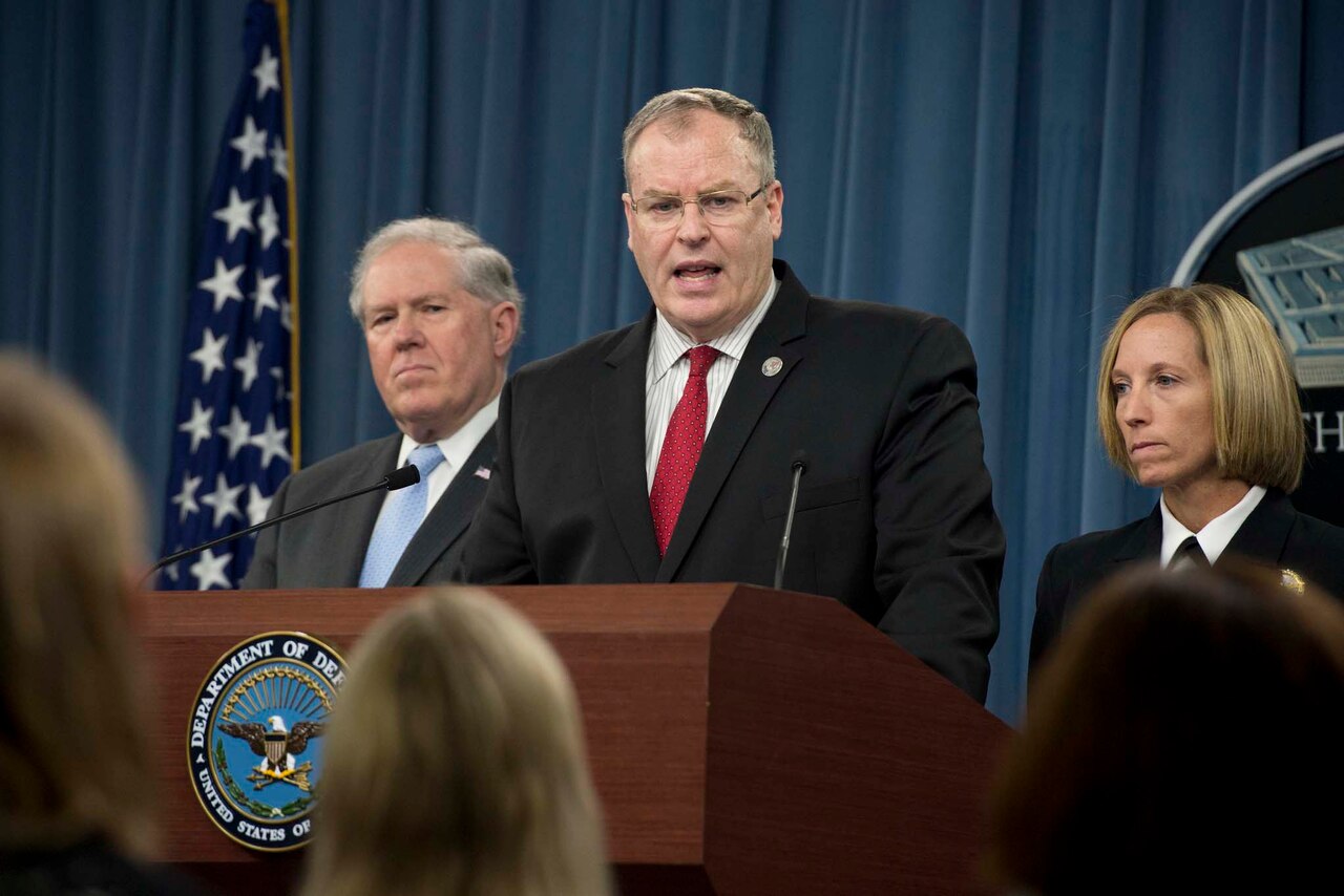 Deputy Defense Secretary Bob Work discusses a review of the department's laboratory procedures, processes and protocols associated with inactivating spore-forming anthrax during a briefing at the Pentagon, June 3, 2015. Frank Kendall, left, undersecretary of defense for acquisition, technology and logistics, participated in the news conference and is leading the review on Work’s behalf. DoD photo by Air Force Master Sgt. Adrian Cadiz