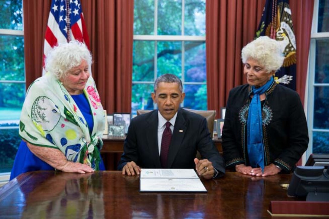 President Barack Obama Is Joined By Elise Shemin-Roth, Left, And Ina ...