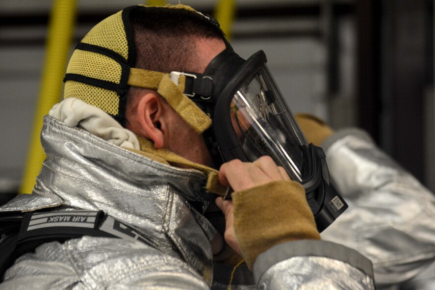 The 139th Airlift Wing hosted a joint HAZMAT field training exercise at Rosecrans Air National Guard Base on June 3, 2015.  The training included members from Missouri’s Region H HAZMAT Response Team, Missouri National Guard’s 7th Civil Support Team, the 139th Fire Department, and the 139th Emergency Management Services. (U.S. Air National Guard photo by Senior Airmen Bruce Jenkins)