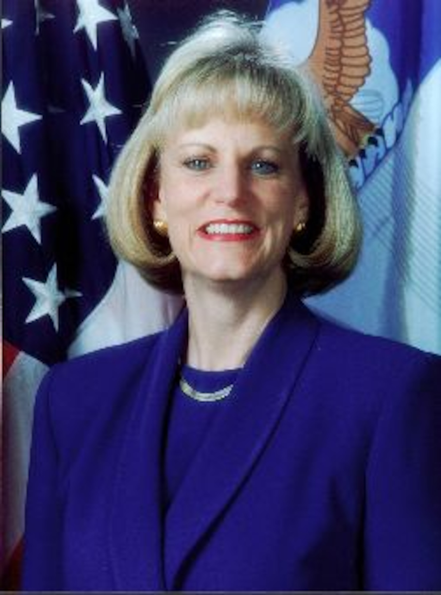 Patsy Reeves, the Executive Director for the Air Force Life Cycle Management Center, is a 2014 Presidential Distinguished Rank award recipient. (U.S. Air Force photo / Released)