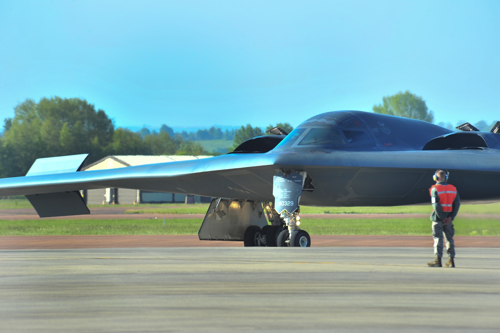 A B-2 Spirit taxis to a hot-pit refueling after landing at Royal Air Force Fairford, England, June 7, 2015. The B-2 provides the penetrating flexibility and effectiveness inherent in manned bombers. Conducting the hot-pit refueling at RAF Fairford showcased the capability of the aircraft to forward deploy and deliver conventional and nuclear deterrence anytime and anywhere. (U.S. Air Force photo/Senior Airman Malia Jenkins)