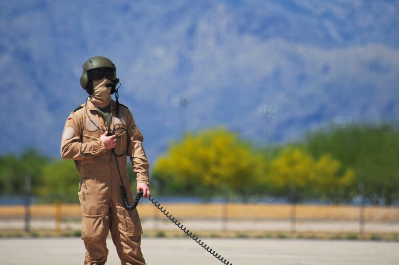 A German Air Force maintainer performs pre-flight checks on a German Air Force CH-53GS during Angel Thunder 2015 at Davis-Monthan Air Force Base, Ariz., June 7, 2015.  Angel Thunder is the world's largest personnel recovery exercise.  D-M hosted 11 partner nations and nine interagencies with a common goal to train personnel recovery forces to prepare, plan, execute and adapt for rescue missions.   (U.S. Air Force photo by Airman 1st Class Chris Massey/Released)