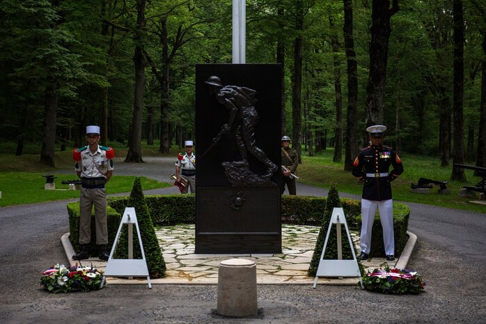 U.S. Marines from the 1st Marine Division and their French counterparts gather at Aisne-Marne American Cemetery to commemorate their fallen heroes in Belleau, France, on May 31, 2015. This Memorial Day ceremony was held in honor of the 97th anniversary of the Battle of Belleau Wood. (U.S. Marine Corps photo by Lance Cpl. Akeel Austin/Released)