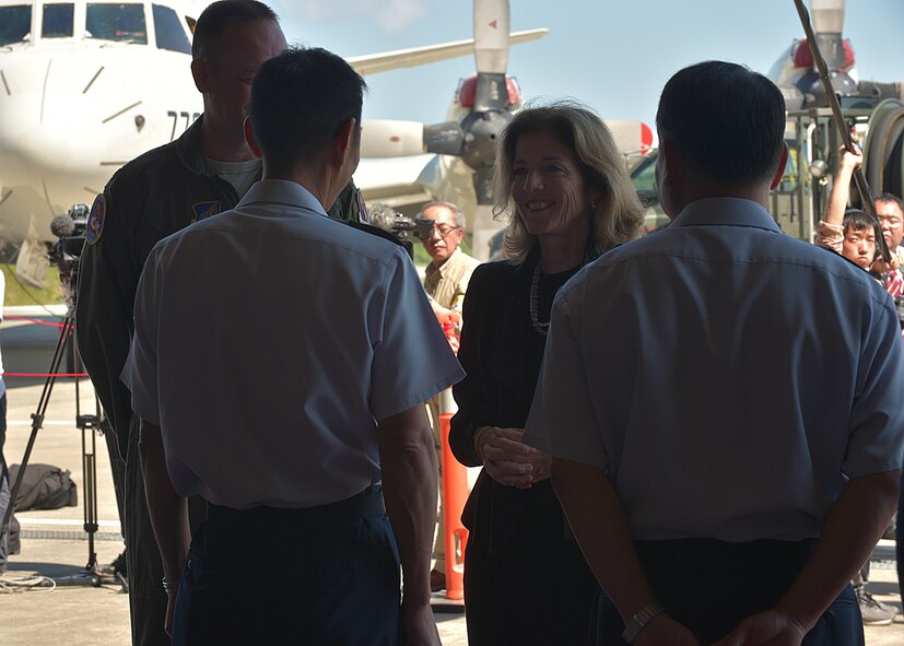 U.S. Ambassador to Japan Caroline Kennedy thanks Japan Air Self-Defense Force Lt. Gen. Sadamasa Oue, Northern Air Self-Defense Force commander, and Maj. Gen Hirohida Inoue, 3rd Wing Air commander, for their service and commitment to maintaining a strong relationship with American Forces at Misawa Air Base, Japan, June 11, 2016. Approximately 3,000 JASDF personnel work alongside U.S. Navy, Army and Air Force military personnel serve at Misawa. (U.S. Air Force photo by Senior Airman Jose L. Hernandez-Domitilo/Released) 