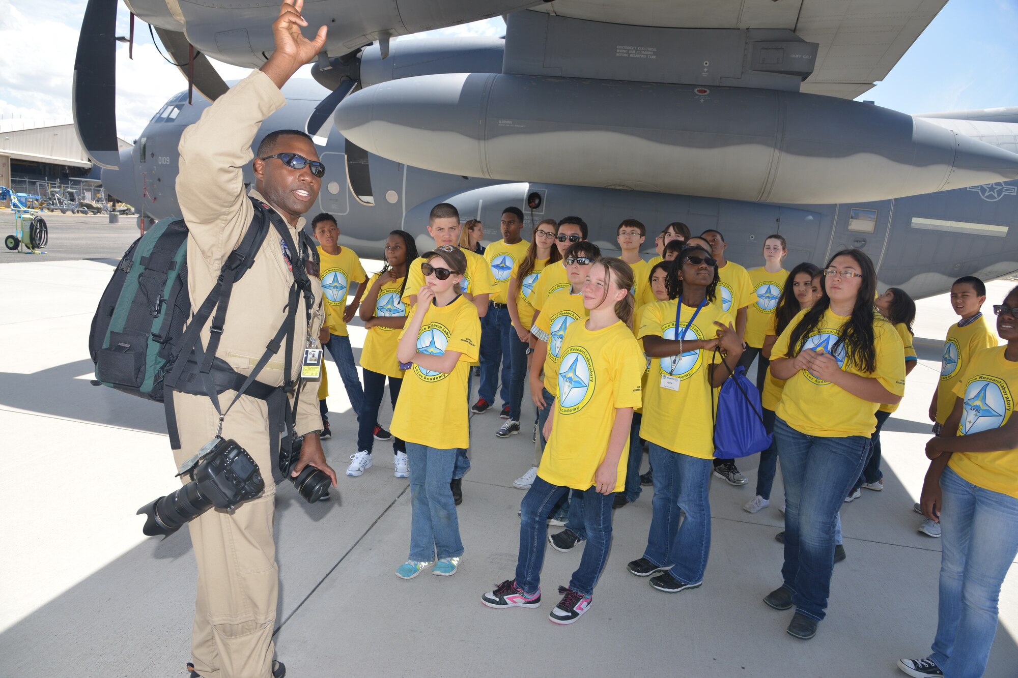 Students from the La Luz Academy's Aviation Camp visit the 58th Special Operatoins Wing flightline and look at aircraft being flown by the unit. (Photo by Todd Berenger)