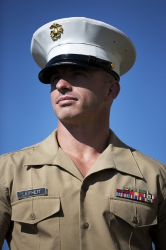 Marine Corps Sgt Cody Leifheit A Recruiter Based In Lewiston Idaho Responded To A 19 Year 0380