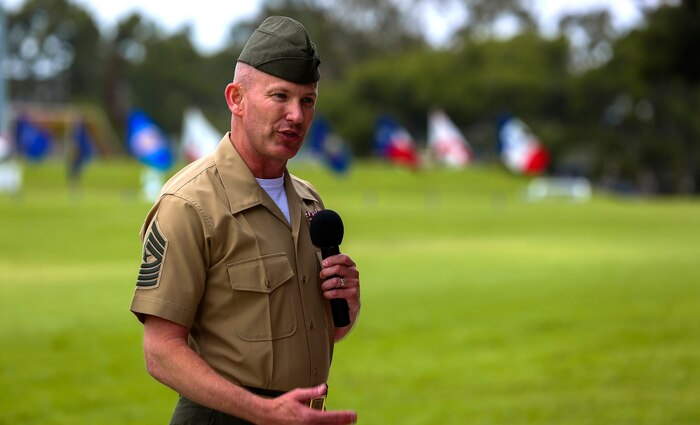 Sergeant Major William T. Sowers speaks after taking over as the senior enlisted advisor of the 1st Marine Division during a relief and appointment ceremony aboard Marine Corps Base Camp Pendleton, Calif., June 12, 2015. Sowers recently completed his last assignment as the sergeant major for the Marine Corps Training and Education Command in Quantico, Va.