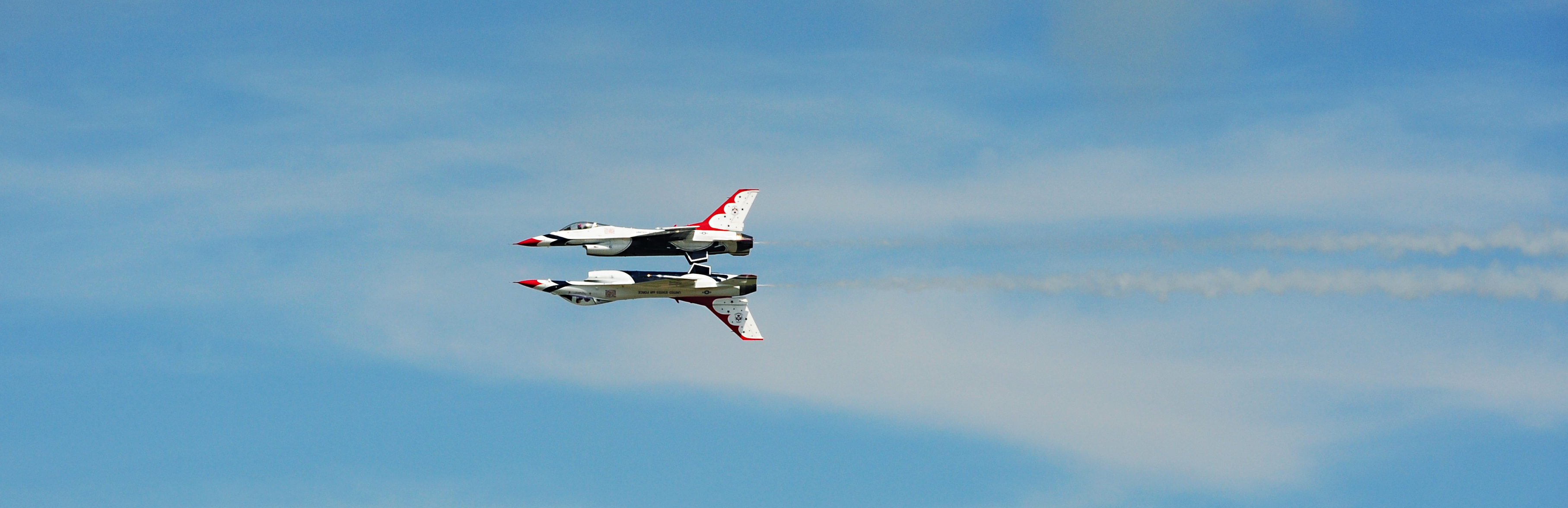 Wings Over Whiteman wows crowds