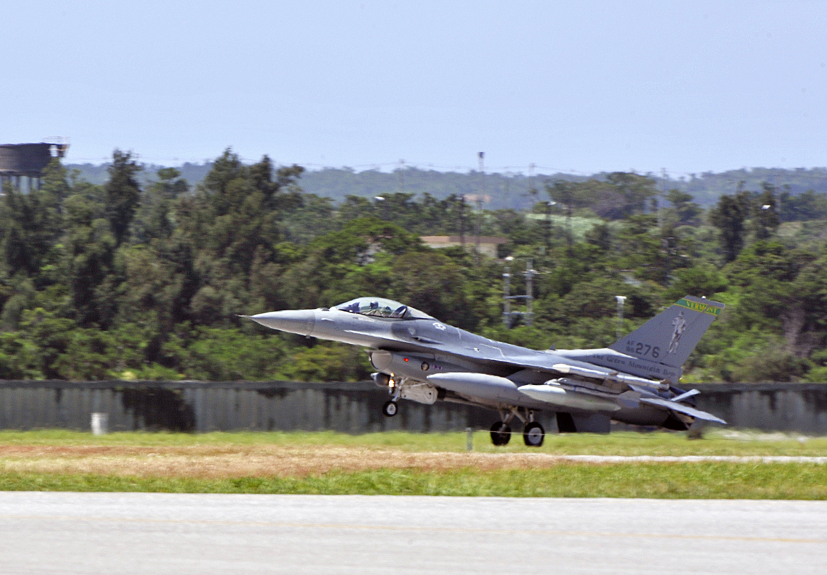 158th FW F16s arrive Kadena for TSP deployment