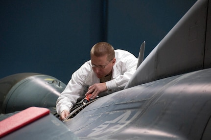 Air Force Staff Sgt. Ramey Hubbard completes an inspection after making fuel 
leak repairs on an F-16 Fighting Falcon at the 162nd Fighter Wing in Tucson, 
Ariz. Aircraft maintainers like Hubbard are embracing Maintenance Resource 
Management at an increasing rate to reduce the human factor in preventable 
mishaps. Under MRM, all risks are assessed before an Airman picks up his tools 
and any maintainer, regardless of rank, can halt operations if a danger is 
perceived.