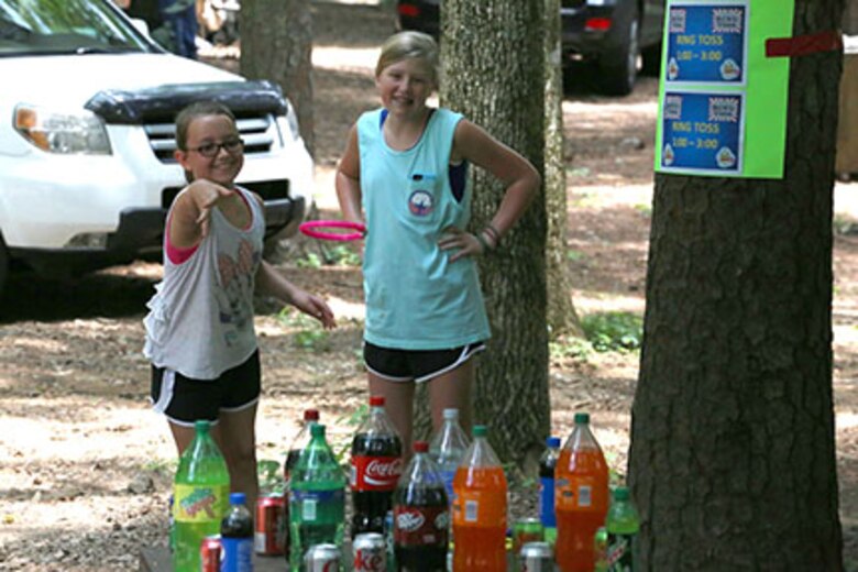 Ring toss was just one of the activities available June 5 at the U.S. Army Engineering and Support Center, Huntsville's organization day picnic.