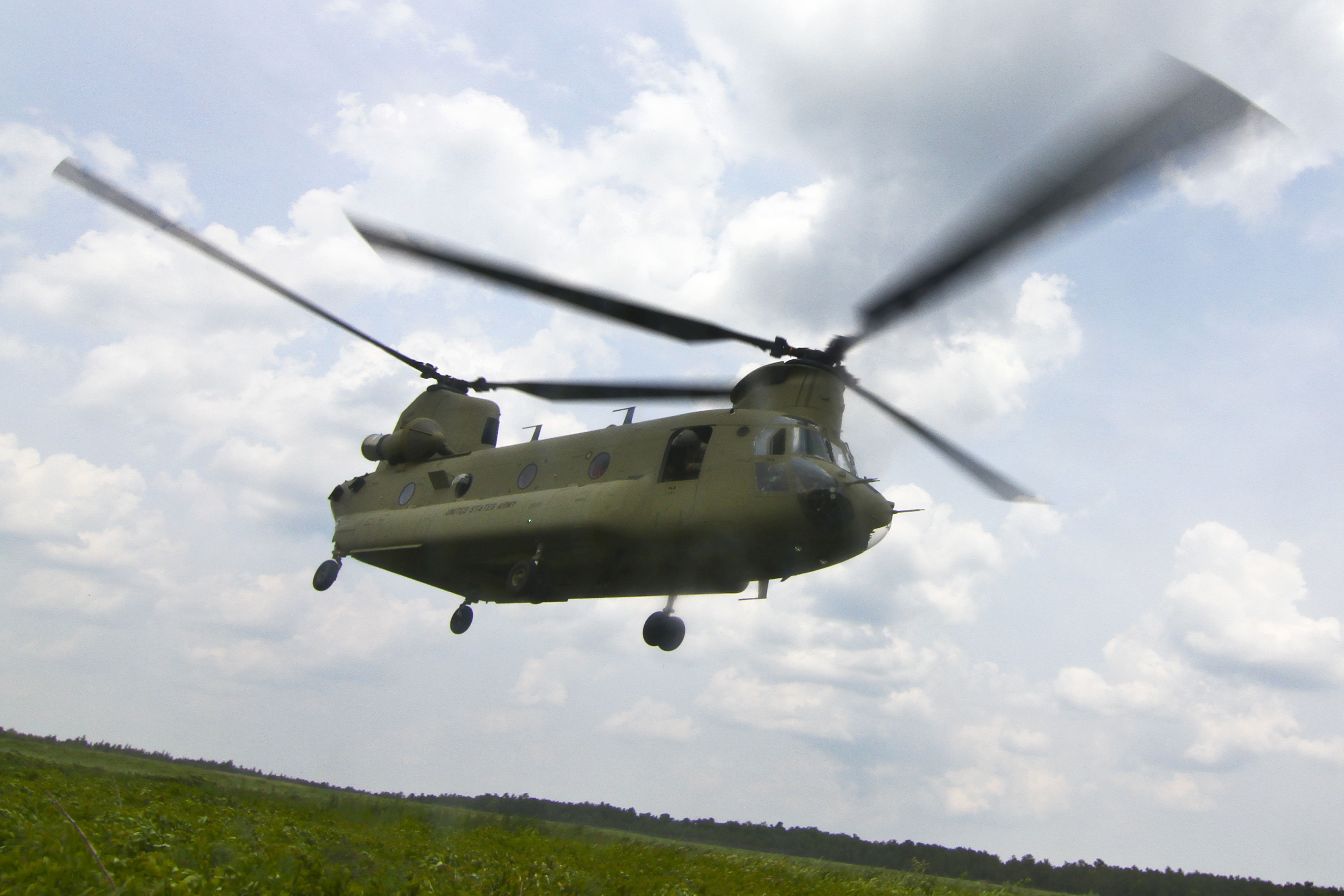 A U.S. Army CH-47 Chinook helicopter lifts off with Reserve