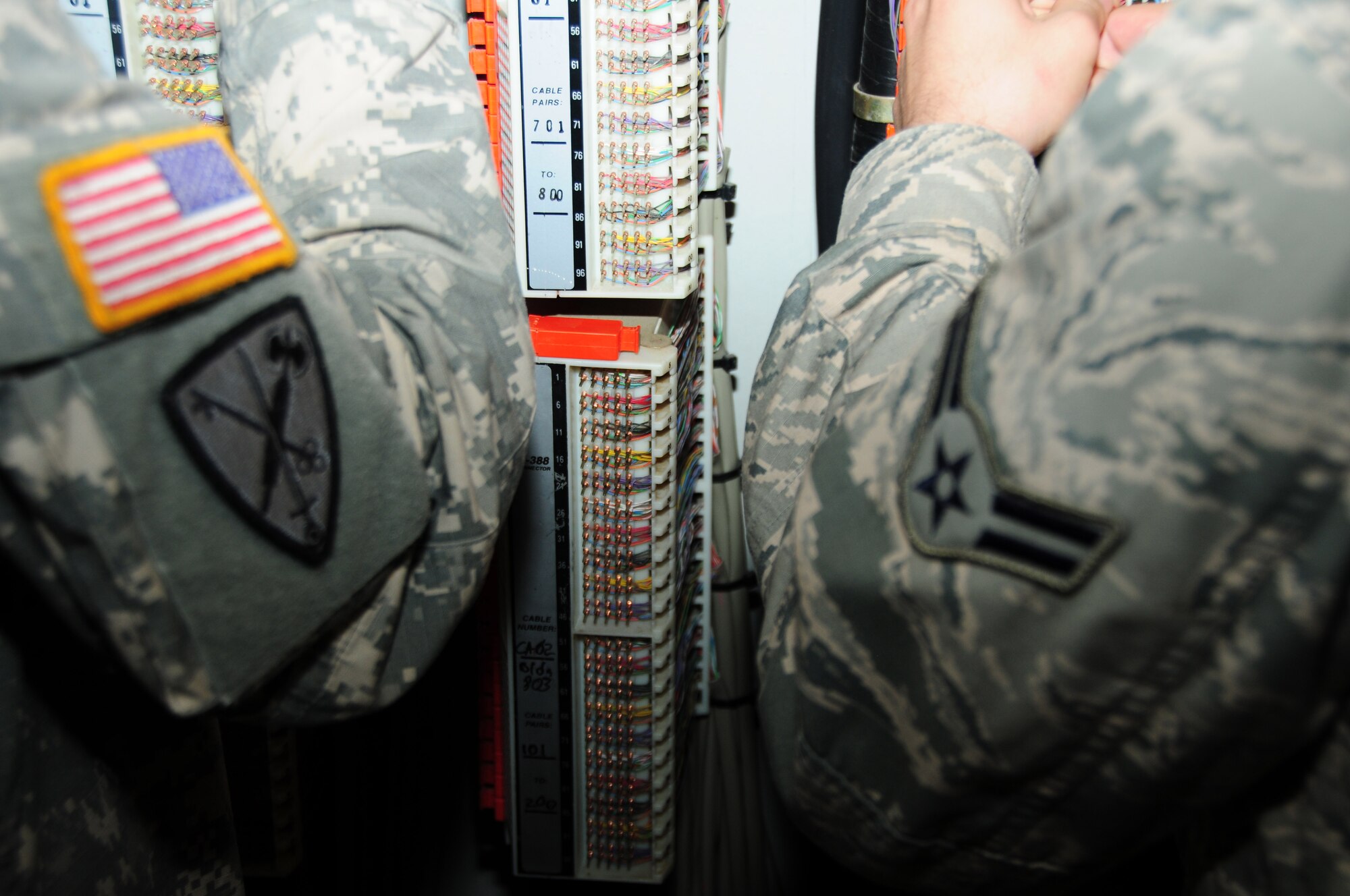 118th Communications Squadron Airman and 230th Signal Company soldier train in a 
joint exercise June 16, 2015.  (Air National Guard photo by Master Sergeant Jeremy Cornelius/ Released)
