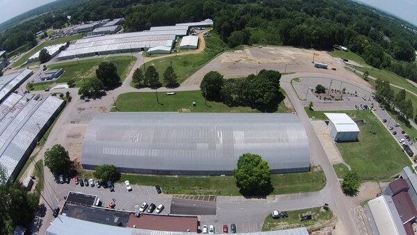 Pavement testing in Hangar 4, shown in this aerial shot, began in the early 1940’s and continued until it was torn down in 2015. 