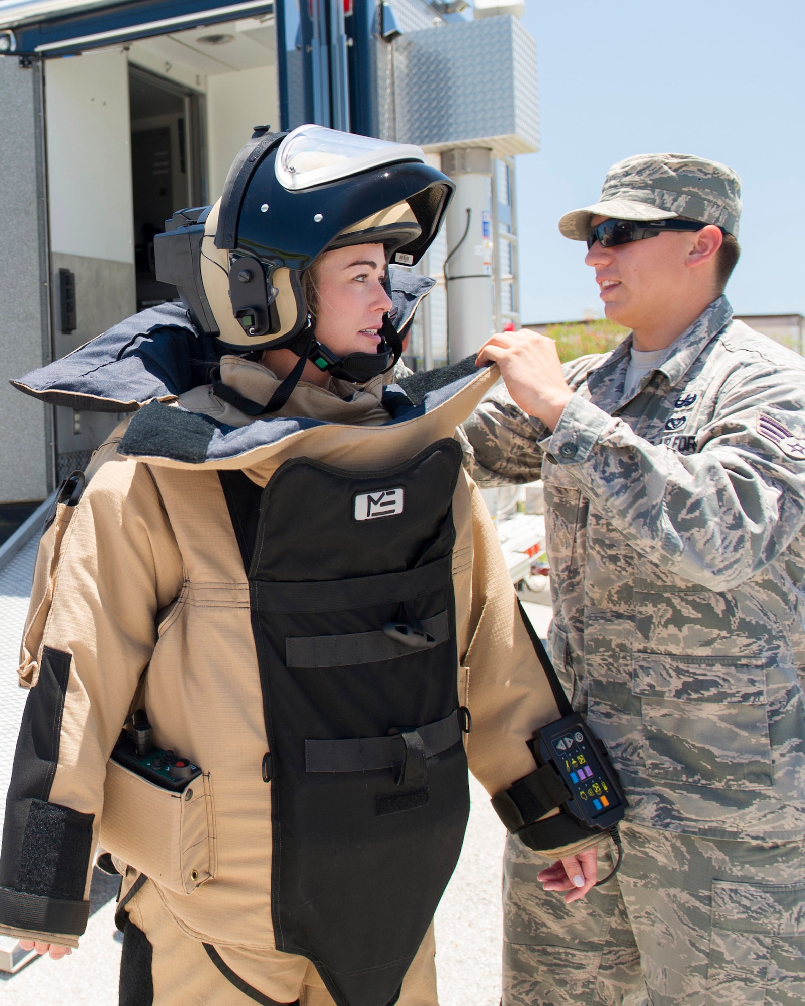 Paula Creamer, Ladies Professional Golf Association, met with several members of Team Patrick-Cape, June 17, 2015, at Patrick Air Force Base, Fla. Creamer signed autographs, played in a putting contest, and toured several facilities to get an up-close look at the 45th Space Wing mission and the team here. (U.S. Air Force photo/Matthew Jurgens) (Released) 
