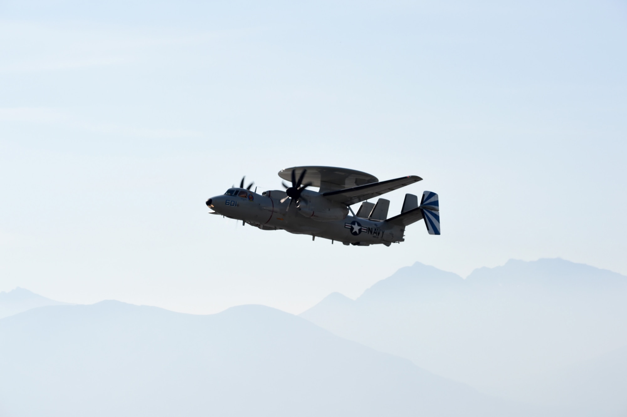 A U.S. Navy E-2D Advanced Hawkeye of Airborne Early Warning Squadron (VAW) 121 takes off from Joint Base Elmendorf-Richardson, Alaska to participate in Exercise Northern Edge, June 18, 2015. Over 200 military aircraft from all services practiced operations, techniques and procedures while simultaneously enhancing interoperability during Northern Edge 2015 – Alaska’s premier joint training exercise. (U.S. Navy photo/Chief Mass Communication Specialist Larry Foos)