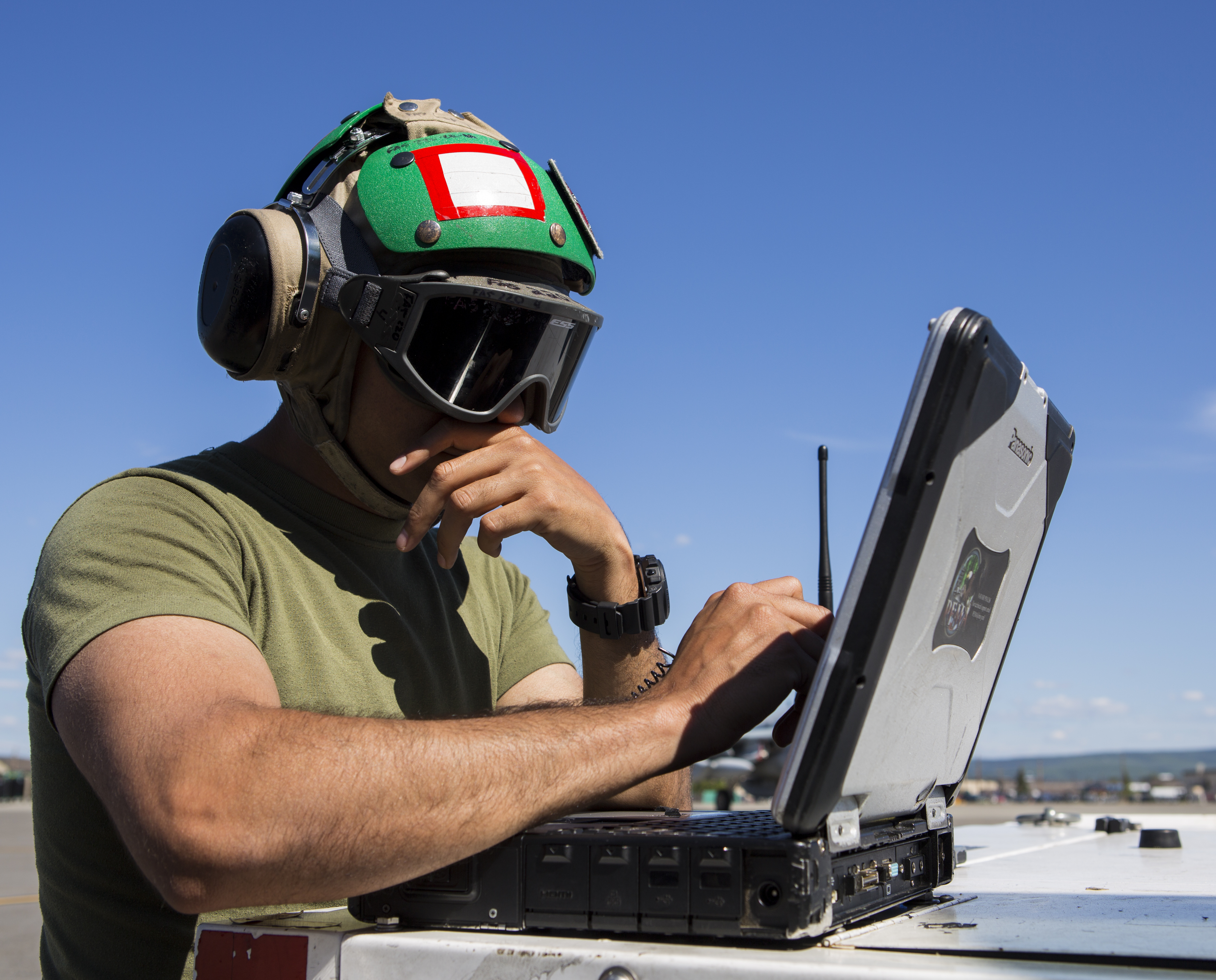 Marines perform aircraft maintenance