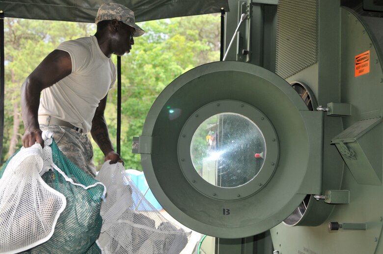 140th Quartermaster Company Keeping Things Clean Joint Base Mcguire Dix Lakehurst Article Display