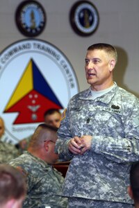 SMA Raymond F. Chandler III fields questions from ARNG Soldiers at the BCTC-Lvn on April 14, 2011.