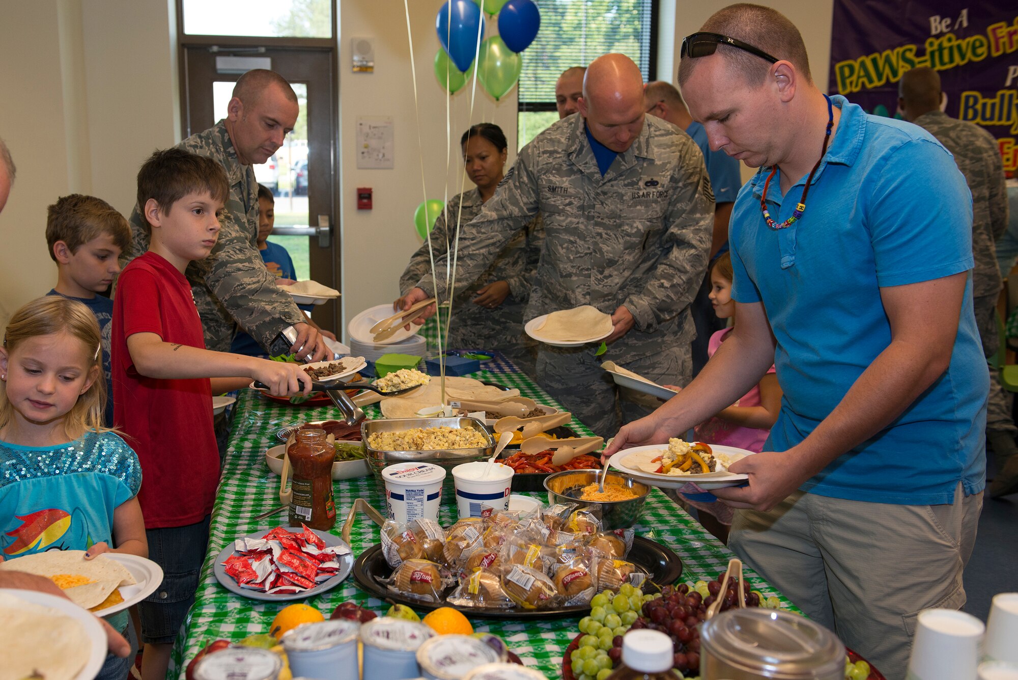 Youth Program celebrates Father's Day > Moody Air Force Base > Article