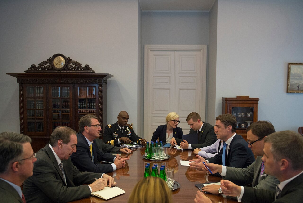 Defense Secretary Ash Carter, third from left, meets with Estonian Prime Minister Taavi Rõivas, third from right, at the Stenbock House in Tallinn, Estonia, June 23, 2015. The two leaders met to discuss matters of mutual importance. Carter is traveling in Europe to hold bilateral and multilateral meetings with European defense ministers and to participate in his first NATO ministerial as defense secretary. DoD photo by U.S. Air Force Master Sgt. Adrian Cadiz