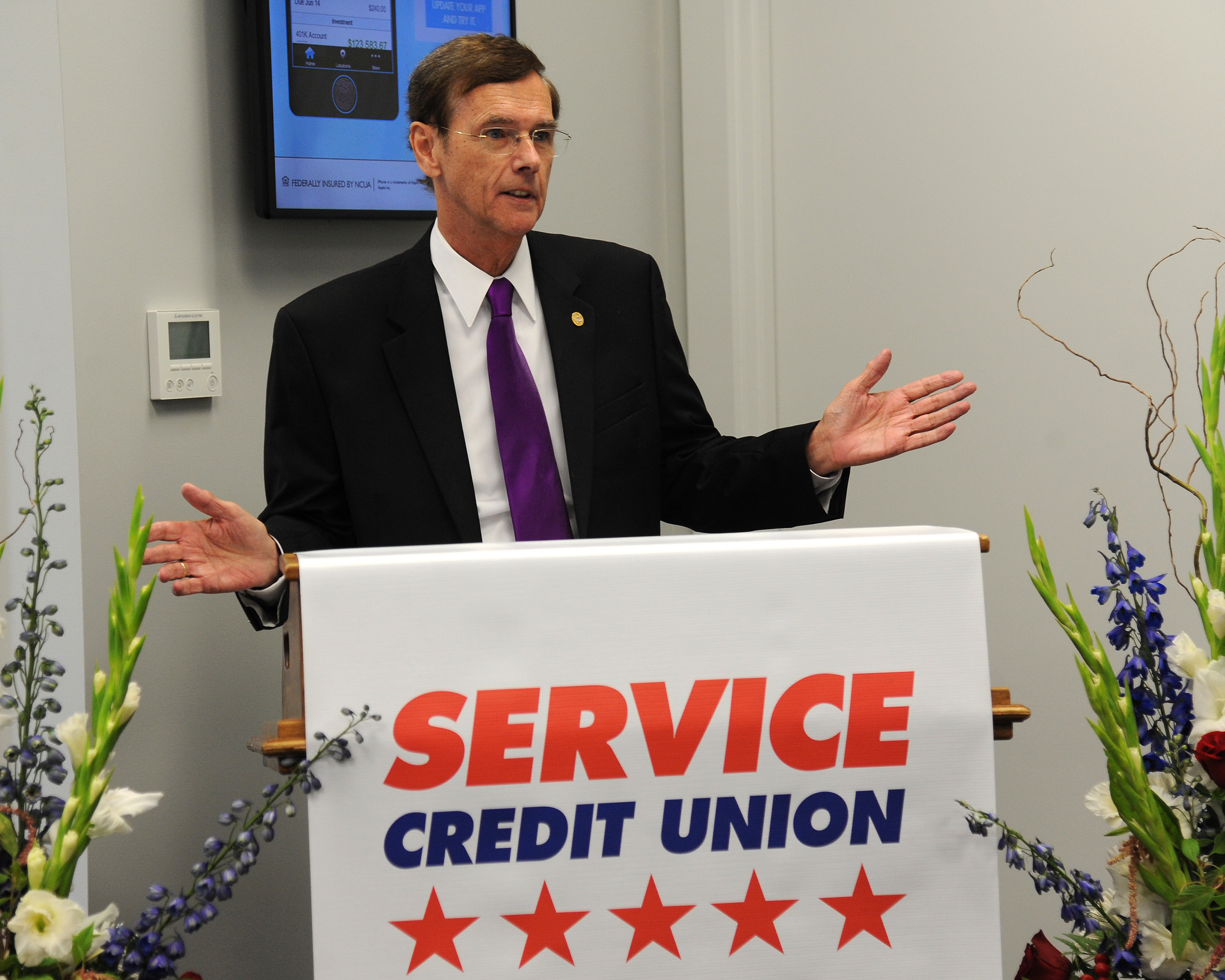 Service Credit Union opens permanent branch on Grand Forks AFB > Grand