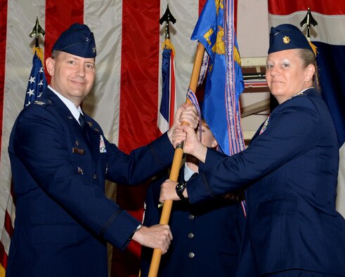 100th LRS welcome new commander > Royal Air Force Mildenhall > Article ...