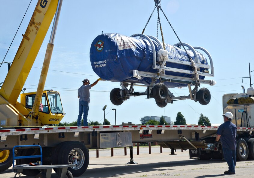 The Oklahoma City Air Logistics Complex, working together with Pratt & Whitney partners, was given the challenge of retrofitting 10 U.S. Marine Corps F135 engines in a 12-month time period in order to support USMC initial operating capability. The 10th engine was shipped to the customer on Wednesday. All retrofits were accomplished while also qualifying tools, validating and demonstrating tech data and performing unscheduled Fan Module Maintenance in support of the F-35 fleet. “I’m very proud of the team’s accomplishment and look forward to the continued success of the program and partnership,” said Kevin O’Connor, OC-ALC vice director. (Air Force photo by Kelly White/Released)